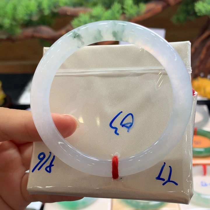 翡翠手镯未镶嵌10号