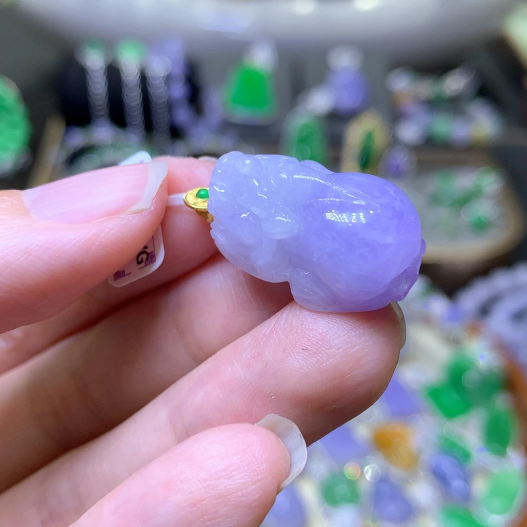 【闪购商品】翡翠颈饰18K金镶嵌翡翠吊坠项链