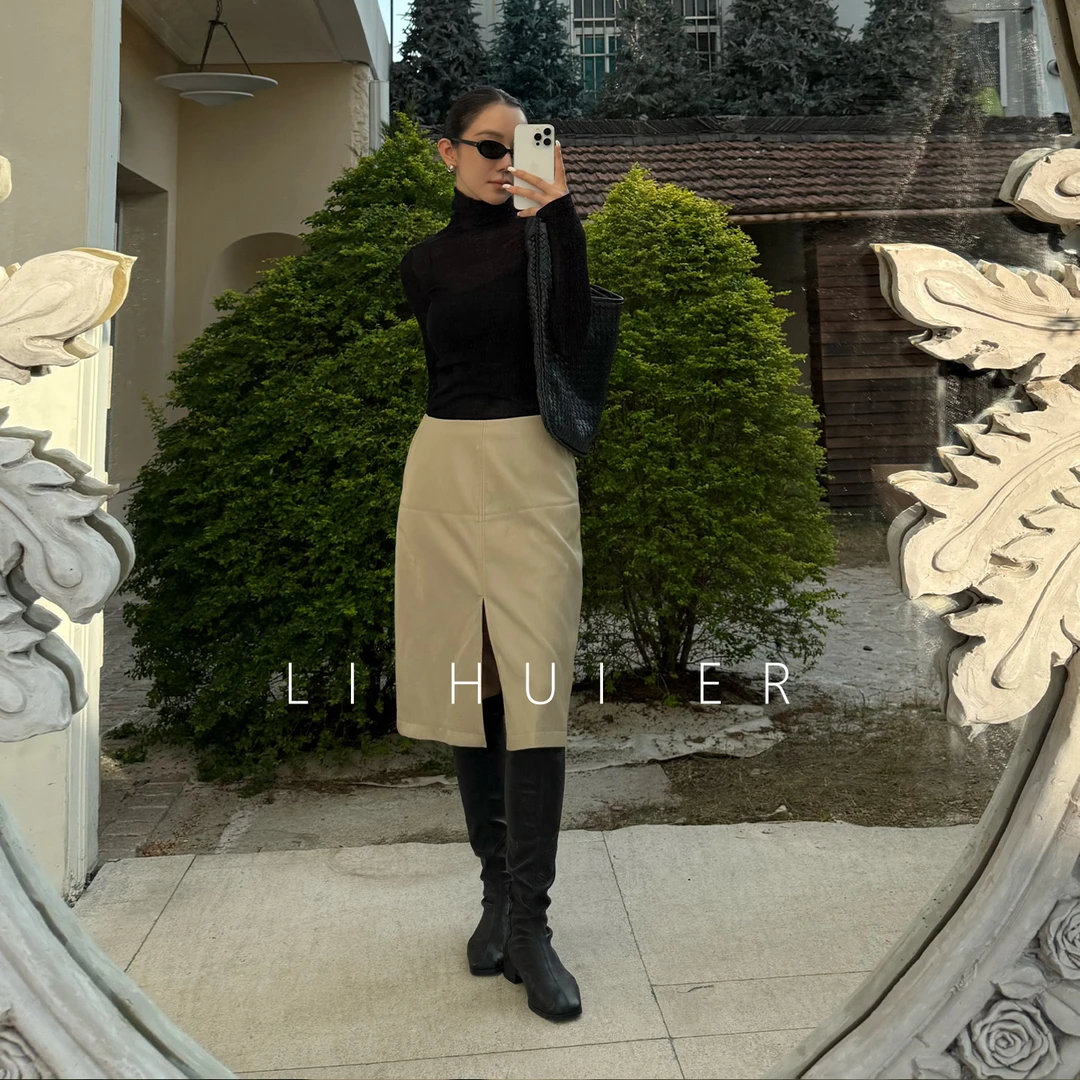 LiHuiEr李慧儿【庞贝曼城】2025秋季气质简约奶咖色半身裙LL025847