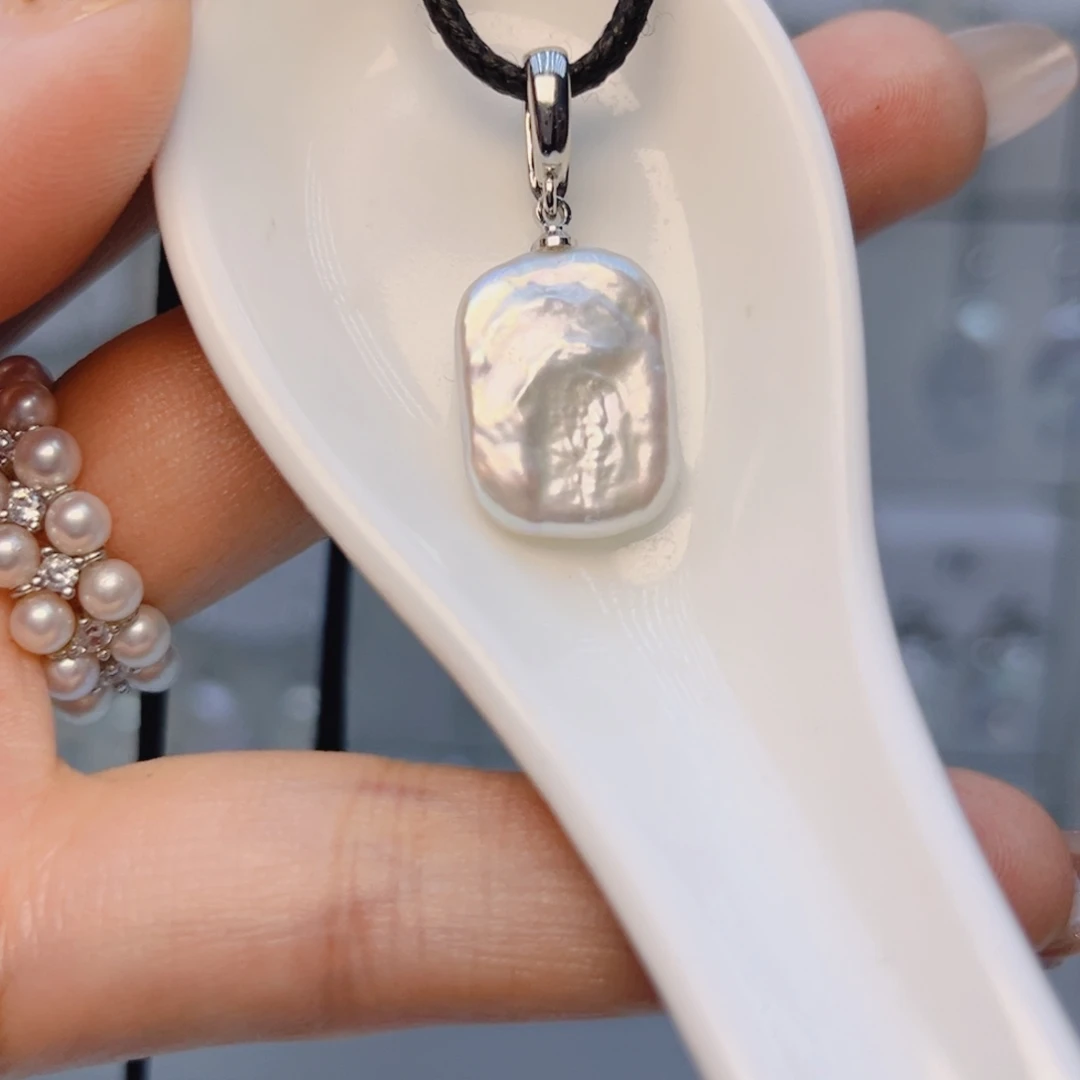 颈饰未镶嵌淡水珍珠