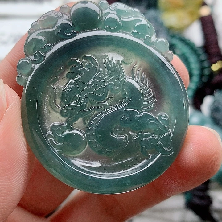 颈饰未镶嵌翡翠3