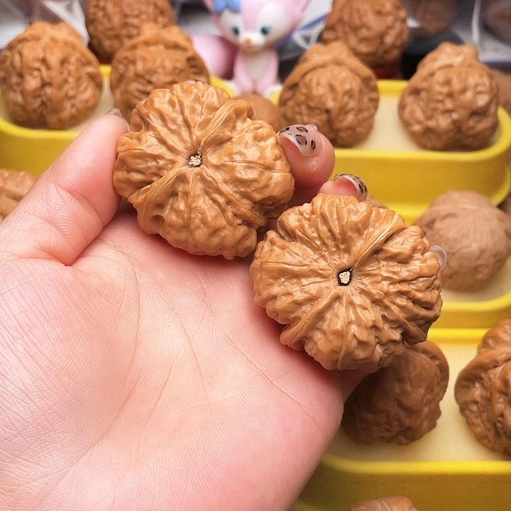 吊坠文玩核桃王***_蛤蟆