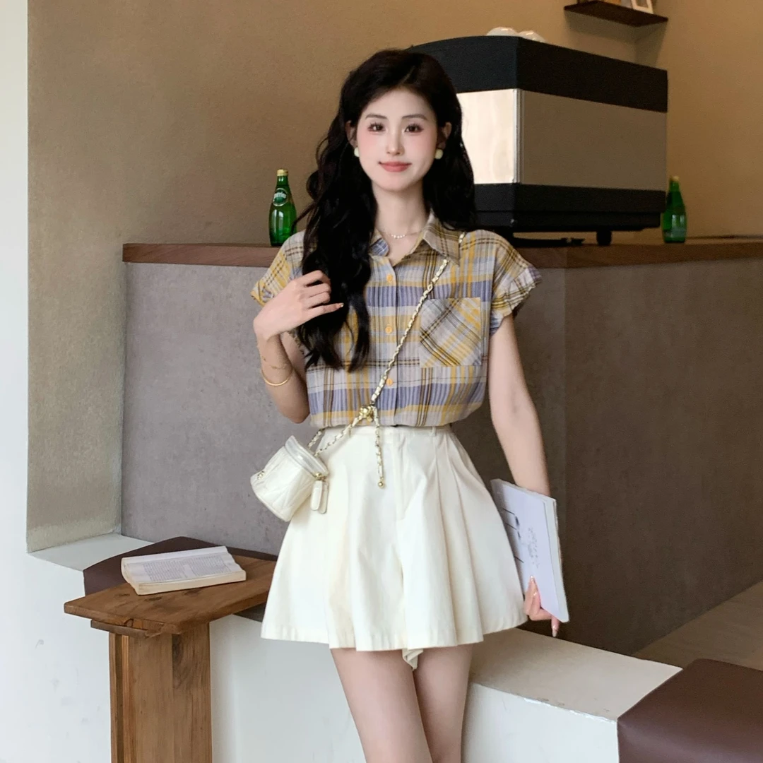 慕兔法式气质百搭翻领无袖衬衫女2025夏新款设计感独特别致上衣