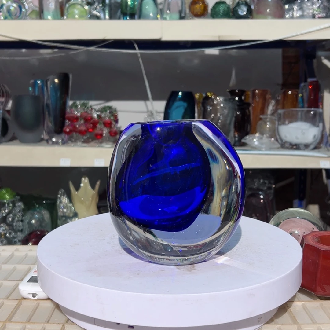 弘扬琉璃花器微瑕高度15