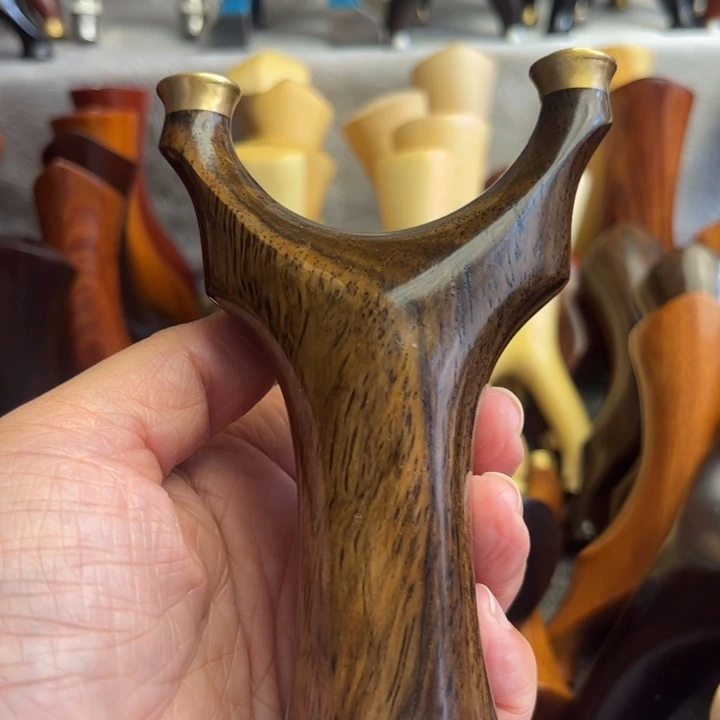 大果紫檀（缅甸花梨）瑕疵
