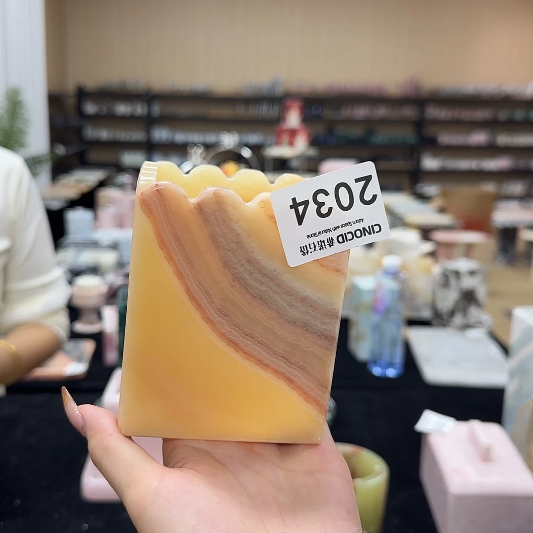 2034红龙玉饼干空杯福利