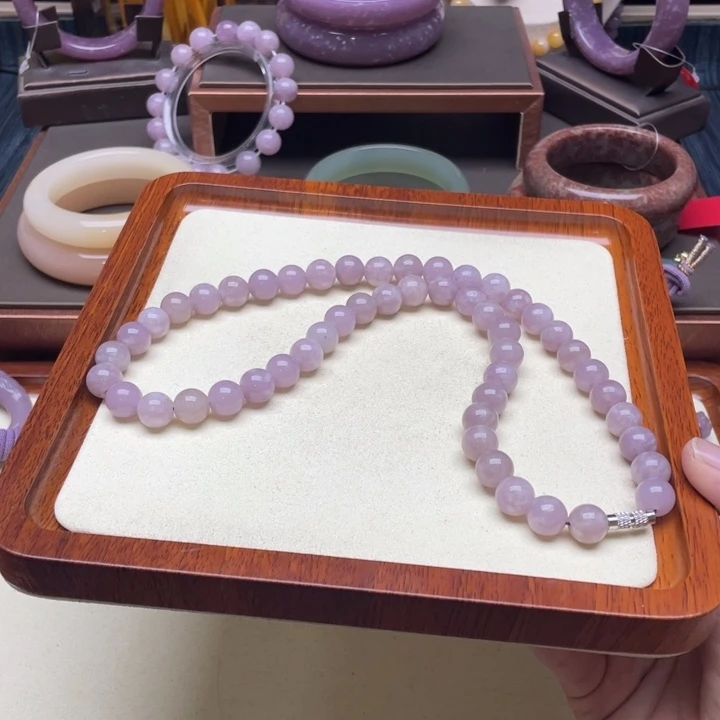 非金属佘太翠石英岩玉卡10