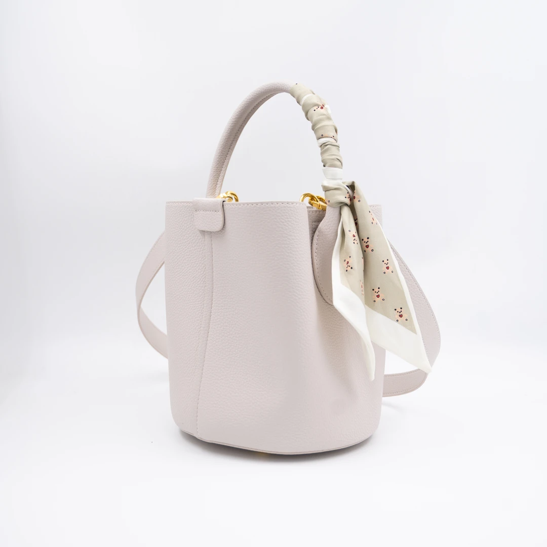 简约手提单肩水桶包宝恩时尚新款高级感真皮潮流女包TL25686