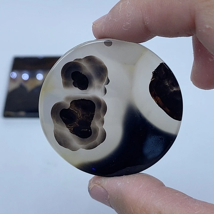 玛瑙/玉髓未镶嵌珠宝半成品