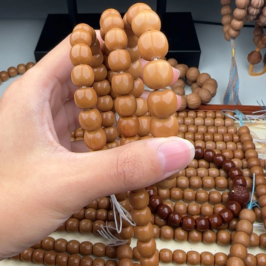 猴头核桃手串九*伞猴头