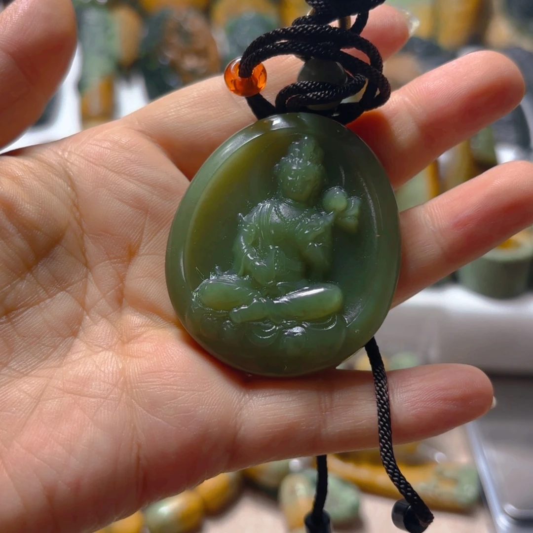 和田玉挂件未镶嵌