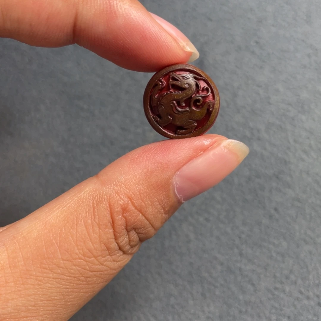 定制南红玛瑙青龙背云