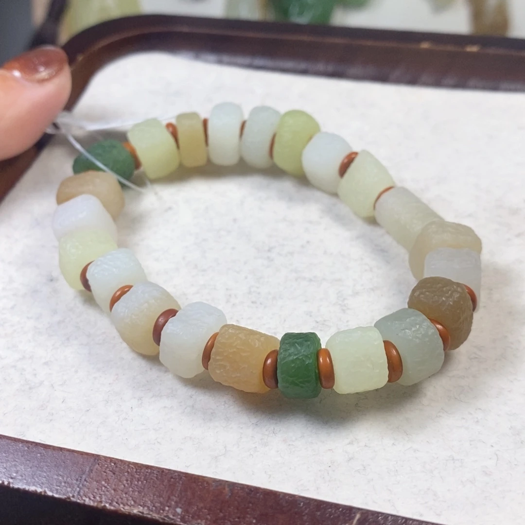 和田玉未镶嵌颈饰34