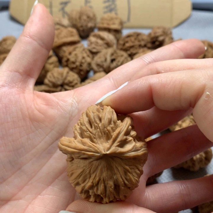 森***1文玩核桃吊坠异形单只