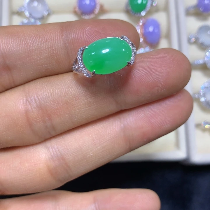 未镶嵌戒指翡翠翡翠戒指