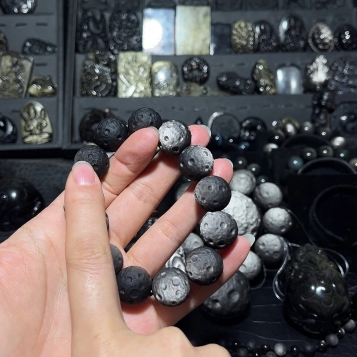 山***岚黑曜岩未镶嵌珠宝奇石
