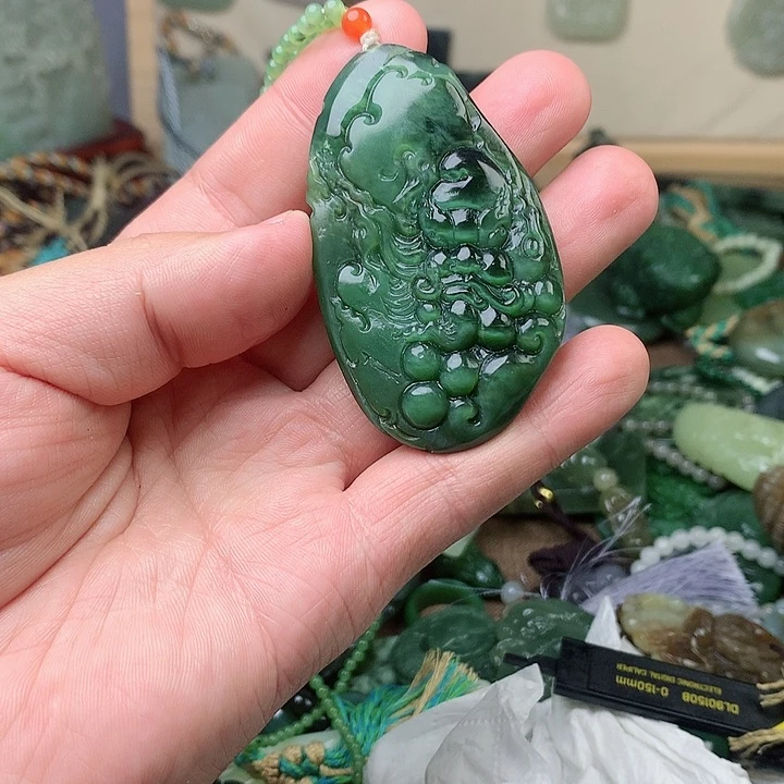 未镶嵌和田玉挂件秦****关