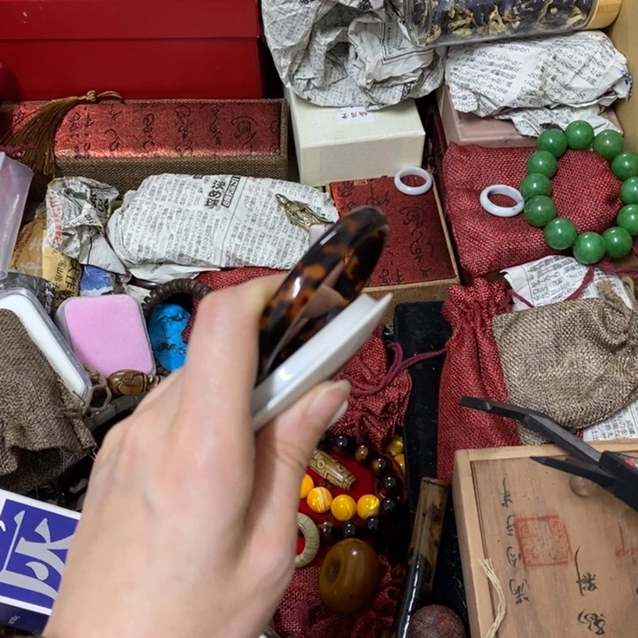 瓷片哈中古工艺品一件