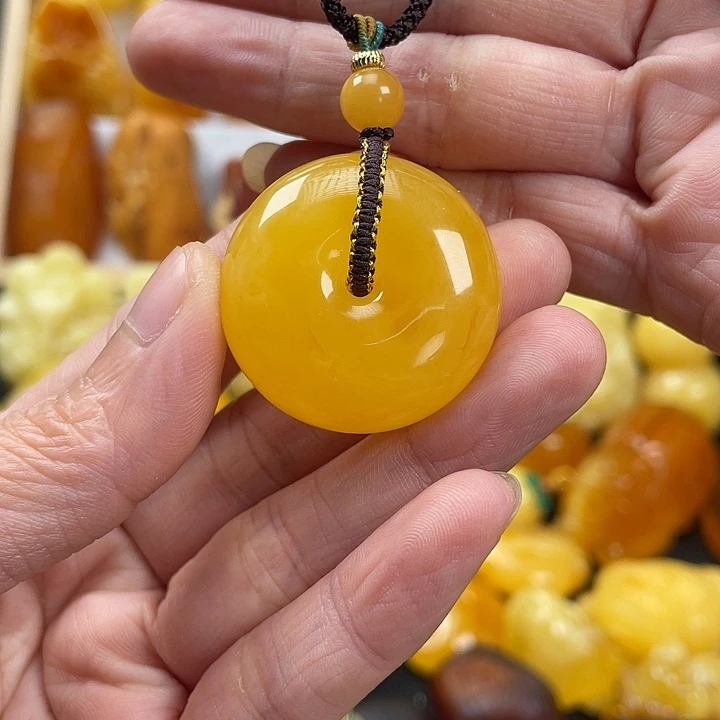 蜜蜡项链未镶嵌9.5克