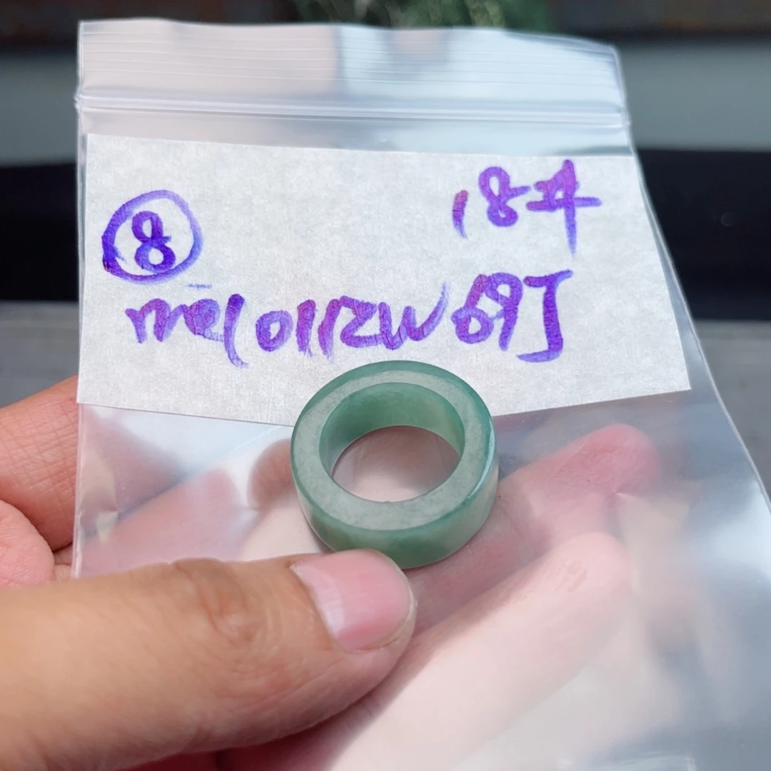 定制翡翠未镶嵌不退不换