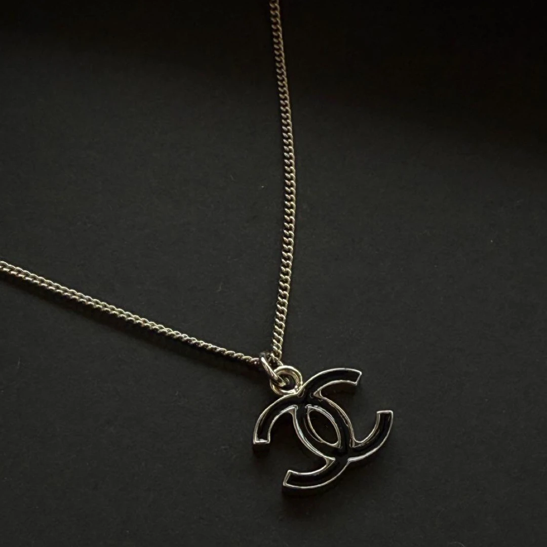 95新 Chanel/香奈儿 黑色珐琅双c logo项链28908282