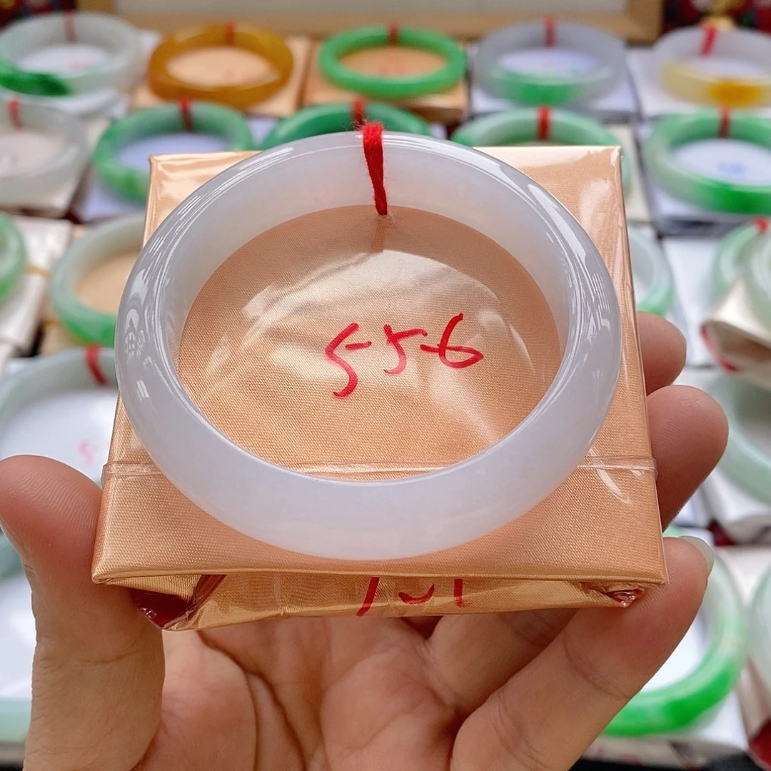 翡翠手镯未镶嵌7号