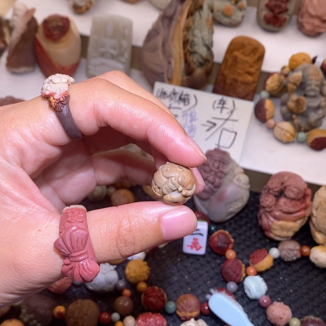 石英质玉（阿拉善玉）未镶嵌手链