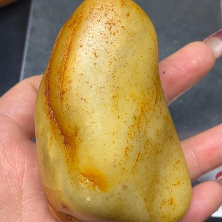 和田玉颈饰未镶嵌漂**龍