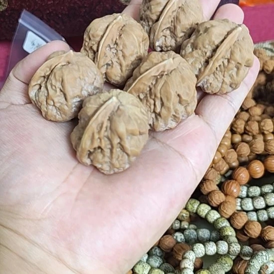 爱***痛把件文玩核桃三队瑕疵练手蛤蟆异形～一帆风顺