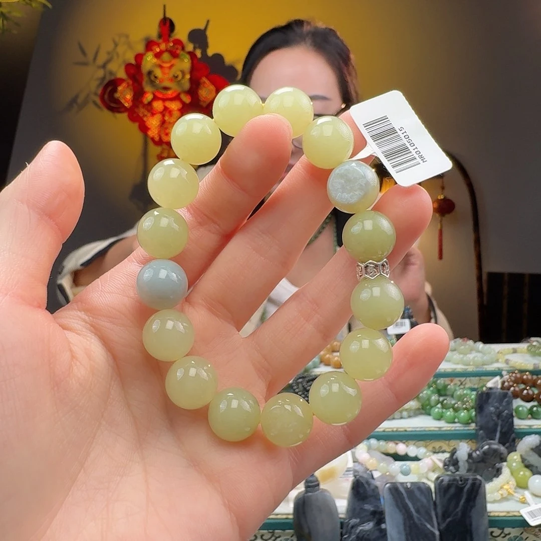 和田玉拍一发一未镶嵌