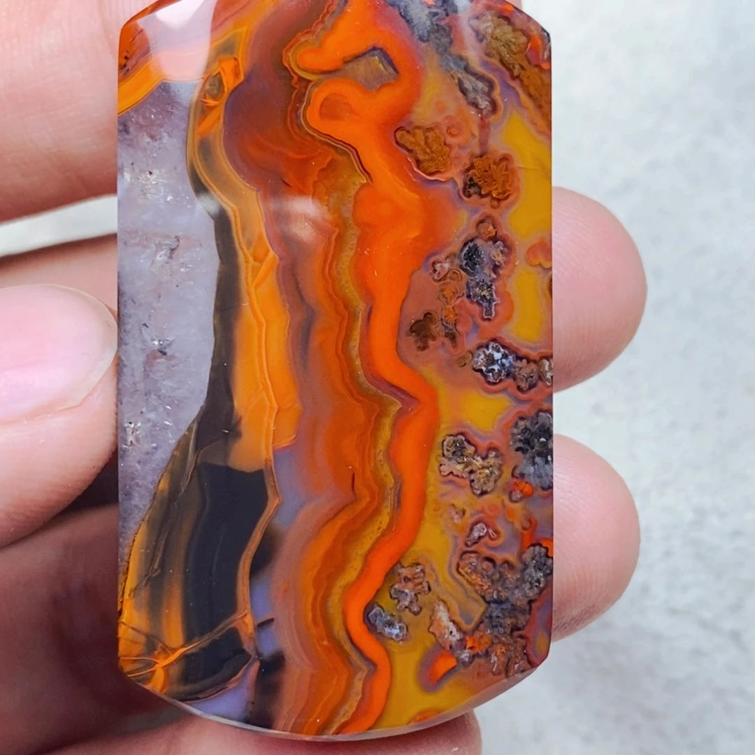 未镶嵌吊坠(不含链)玛瑙/玉髓雪*