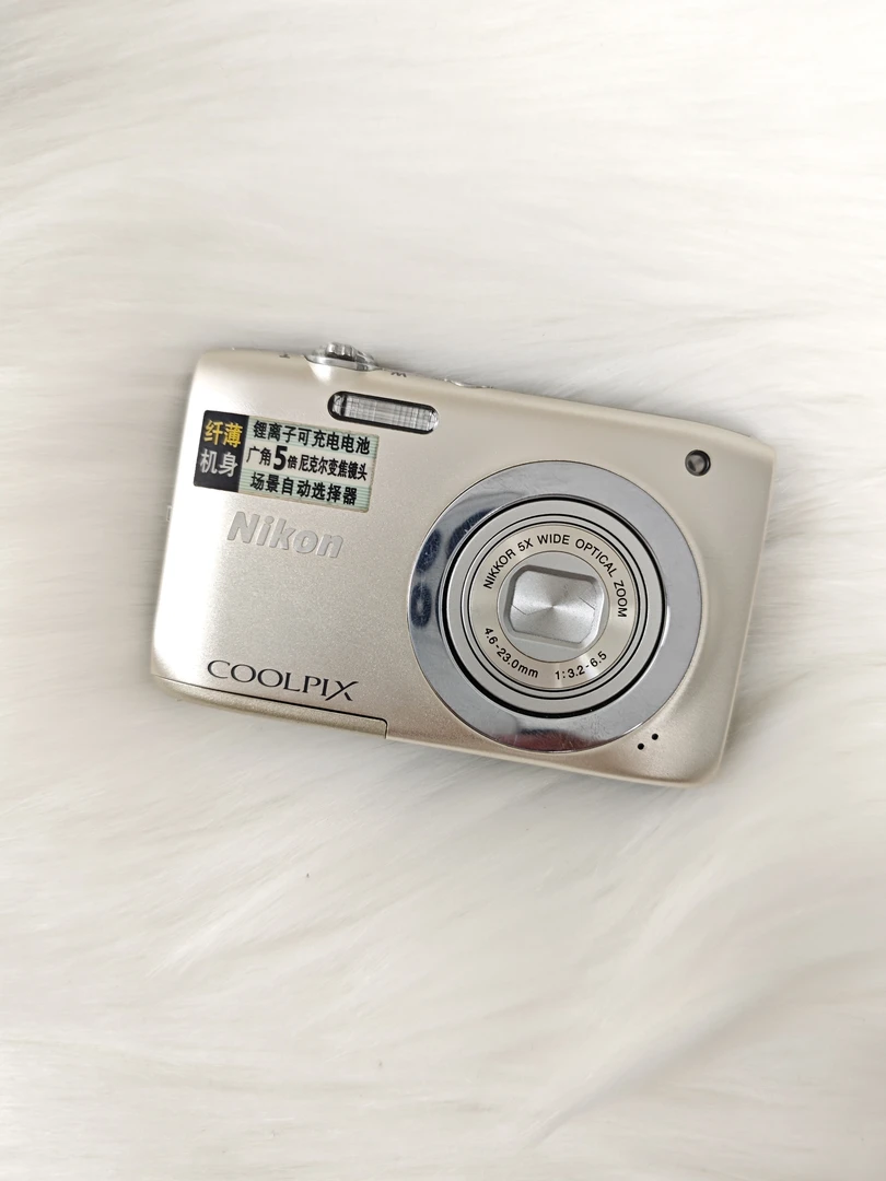 99新 Nikon/尼康 香槟色 S2600 出片清晰冷白适合新手