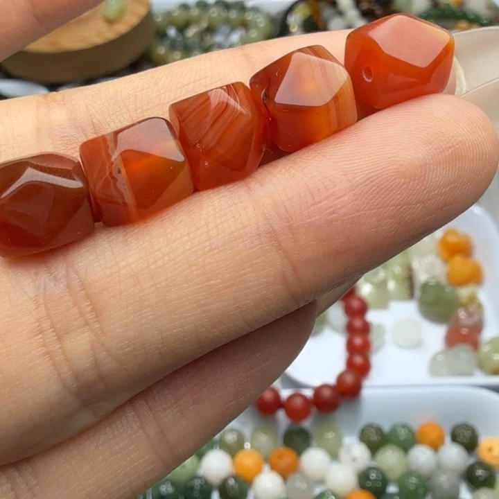 和田玉未镶嵌珠宝半成品