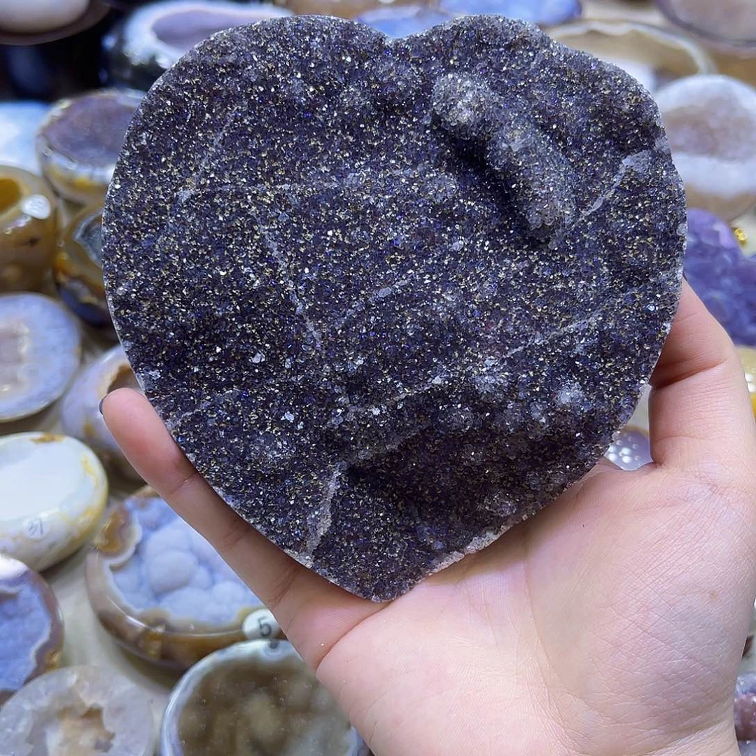 珠宝半成品未镶嵌紫晶