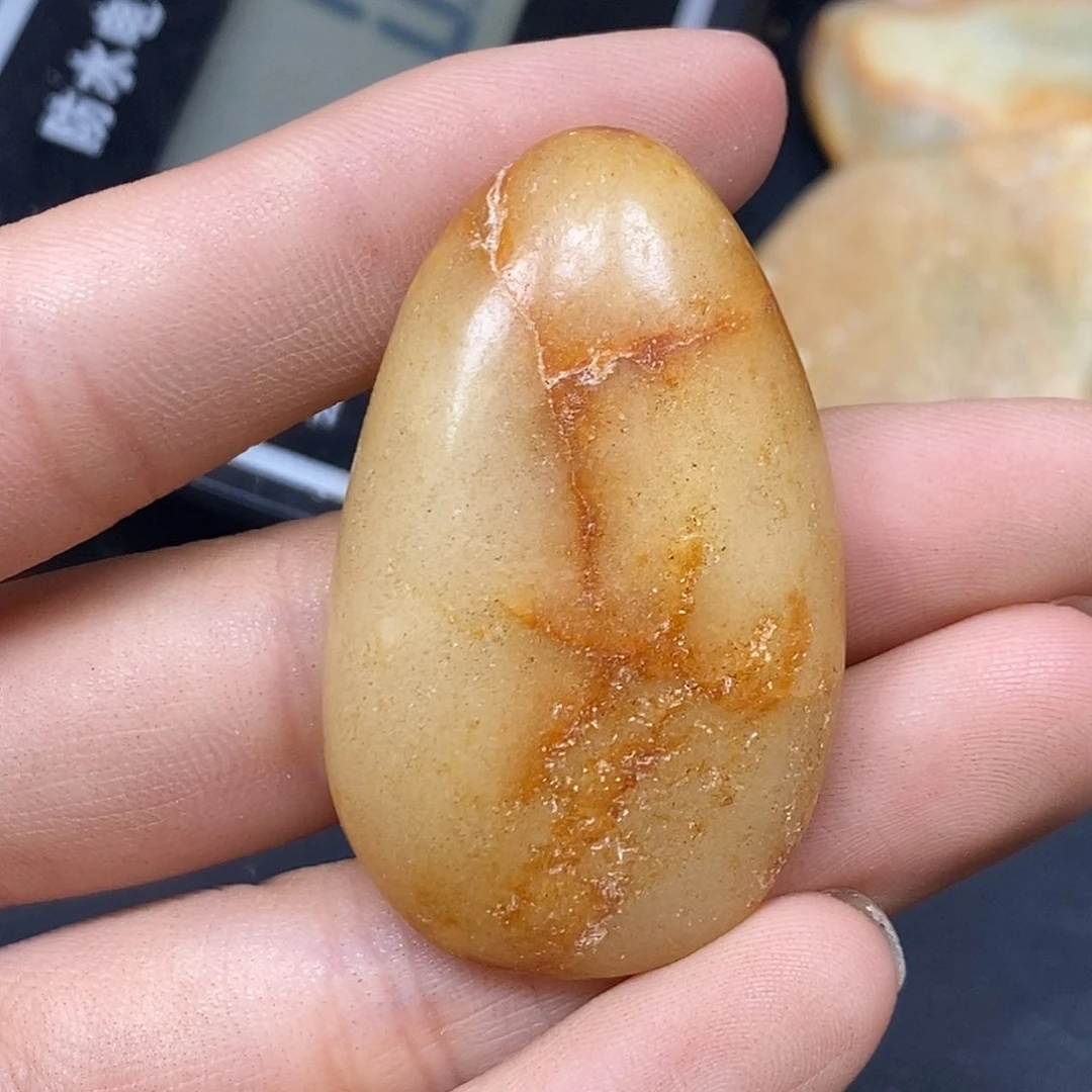 和田玉（糖玉）未镶嵌挂件