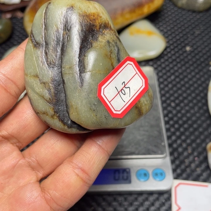 颈饰未镶嵌和田玉103