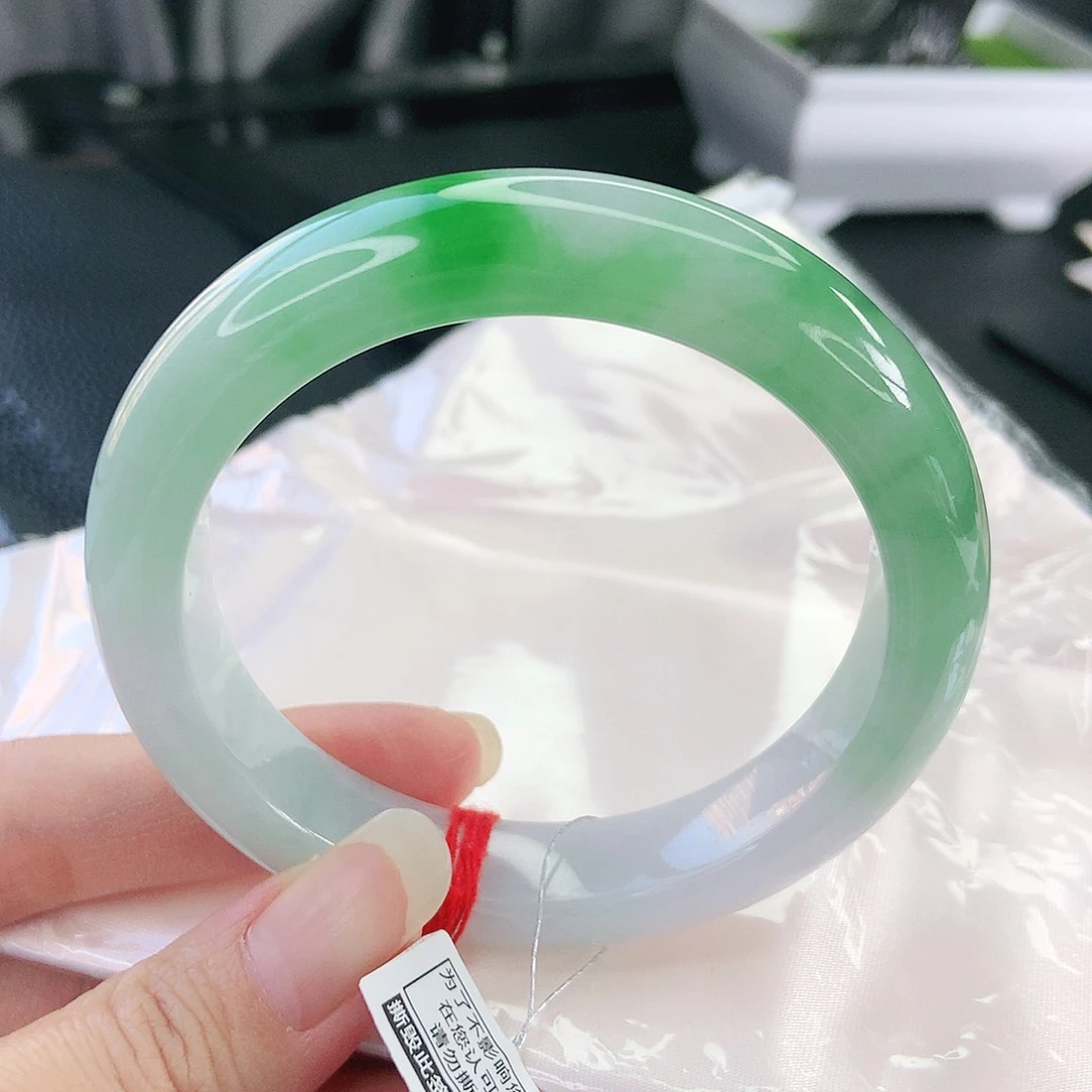 未镶嵌手镯翡翠58圈