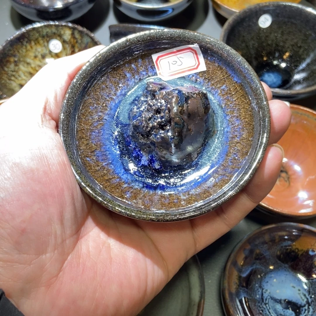 宐***㝶茶盏105 落灰烧小微瑕盏