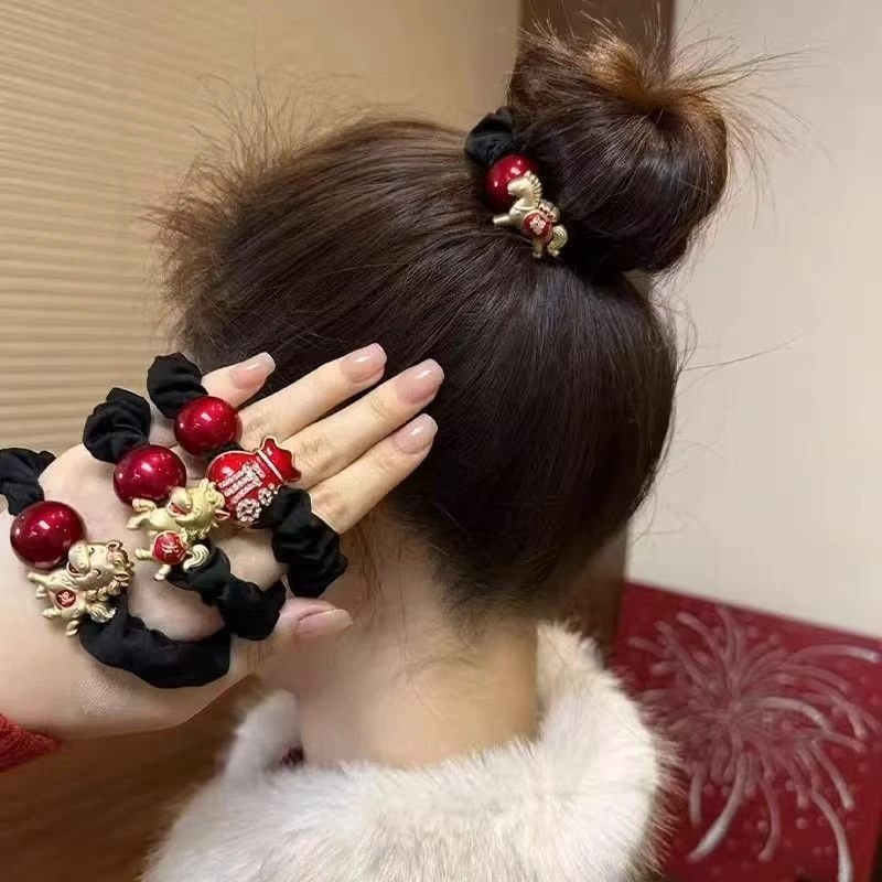 2026年新款发财小马发圈女国潮红色头绳高级感扎头发皮筋新年饰品