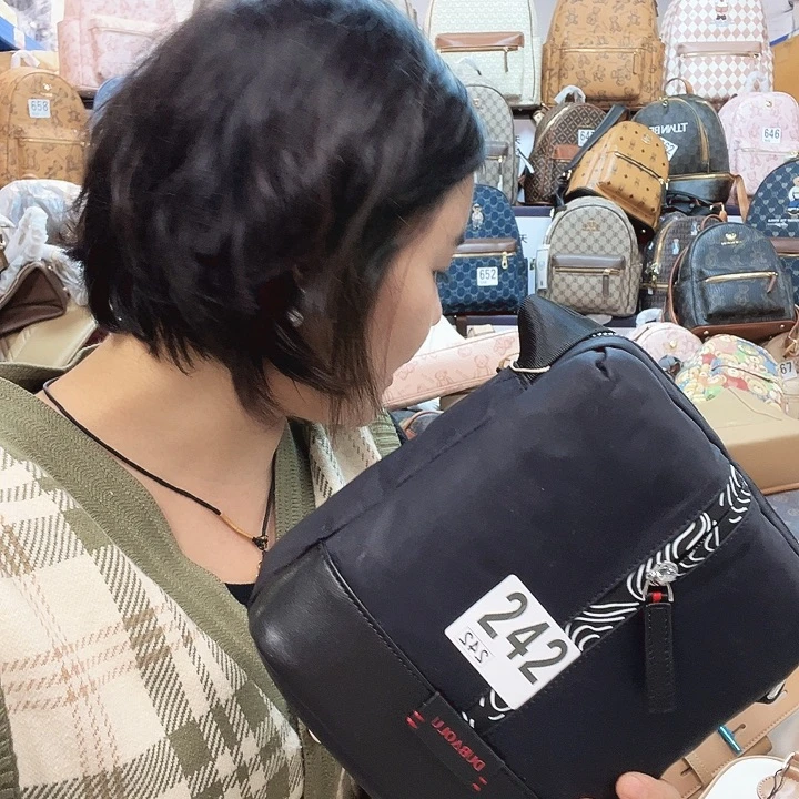 包包包包包包吧包包包包