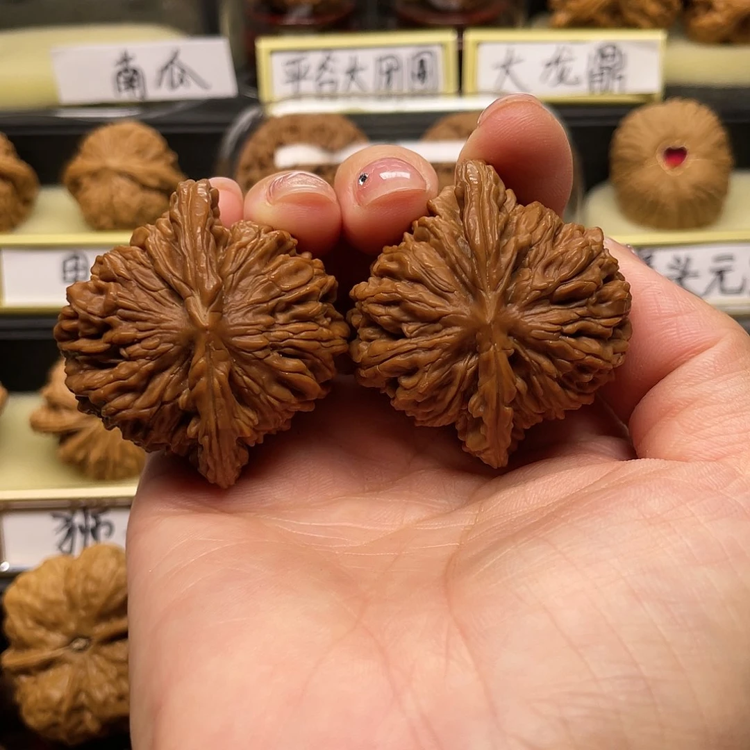 【闪购商品】吊坠文玩核桃A****x
