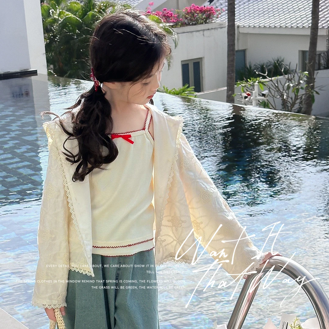 【霓裳】蓝小爸童装女童连帽外套春季新款重工刺绣蕾丝上衣