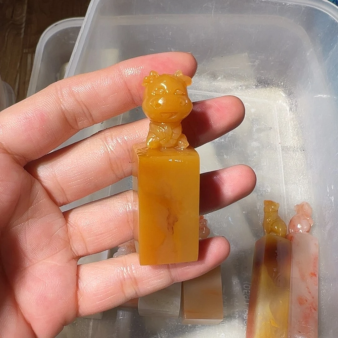 ****意寿山石随机批发一个