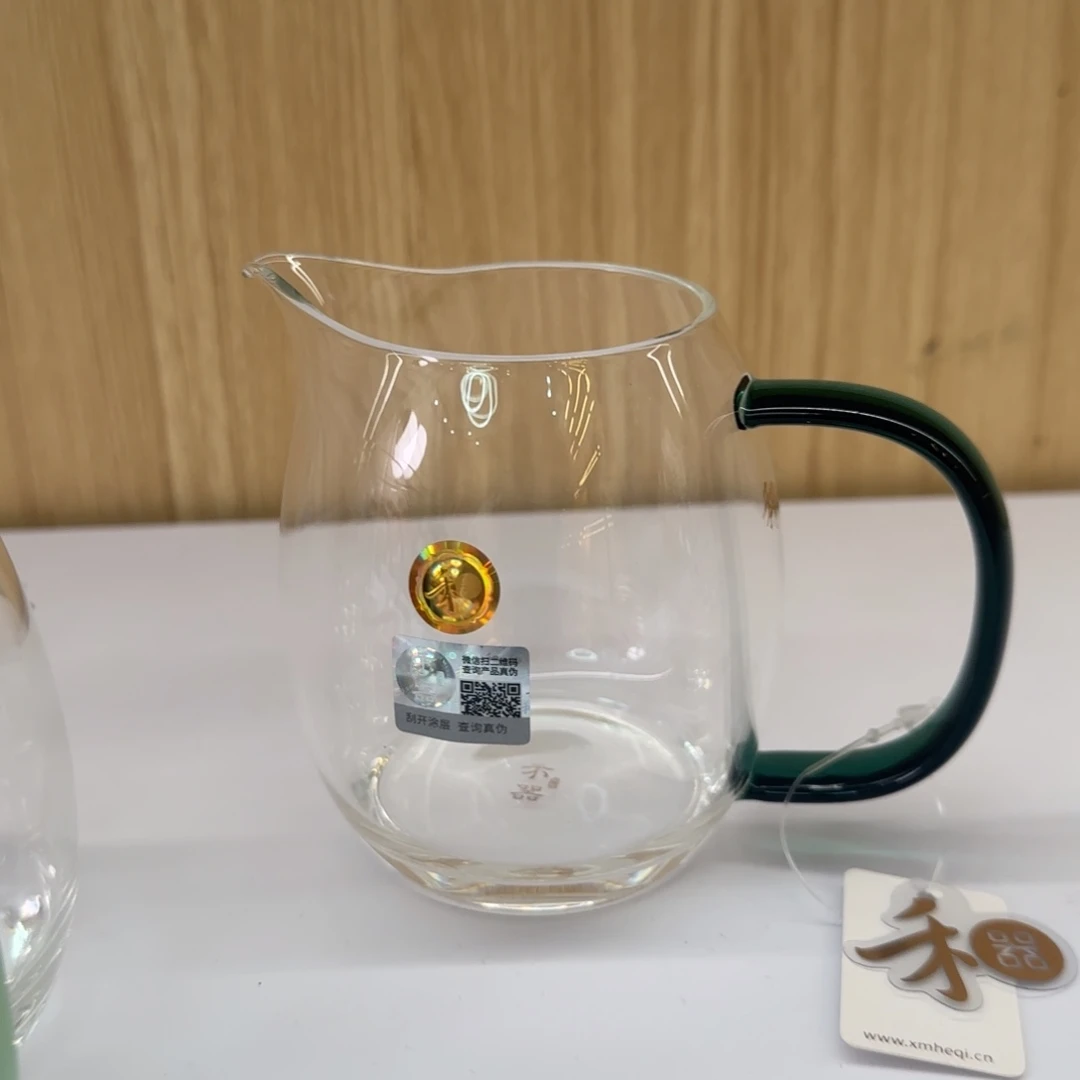 星***.手工艺品玻璃禾器澄然公道杯墨绿