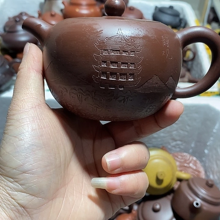 紫砂茶壶微瑕微笑