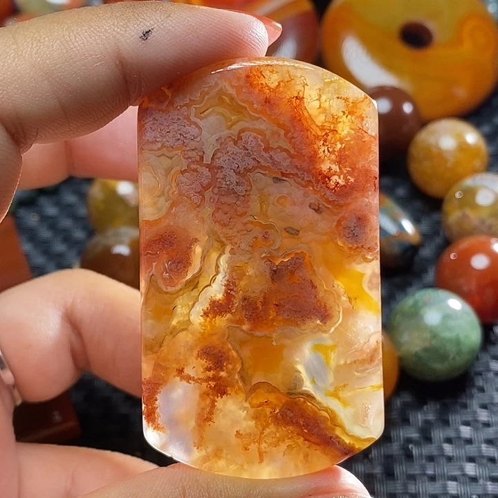 未镶嵌颈饰玛瑙/玉髓