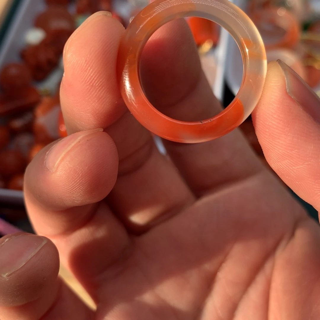 南红玛瑙配饰未镶嵌一**姜