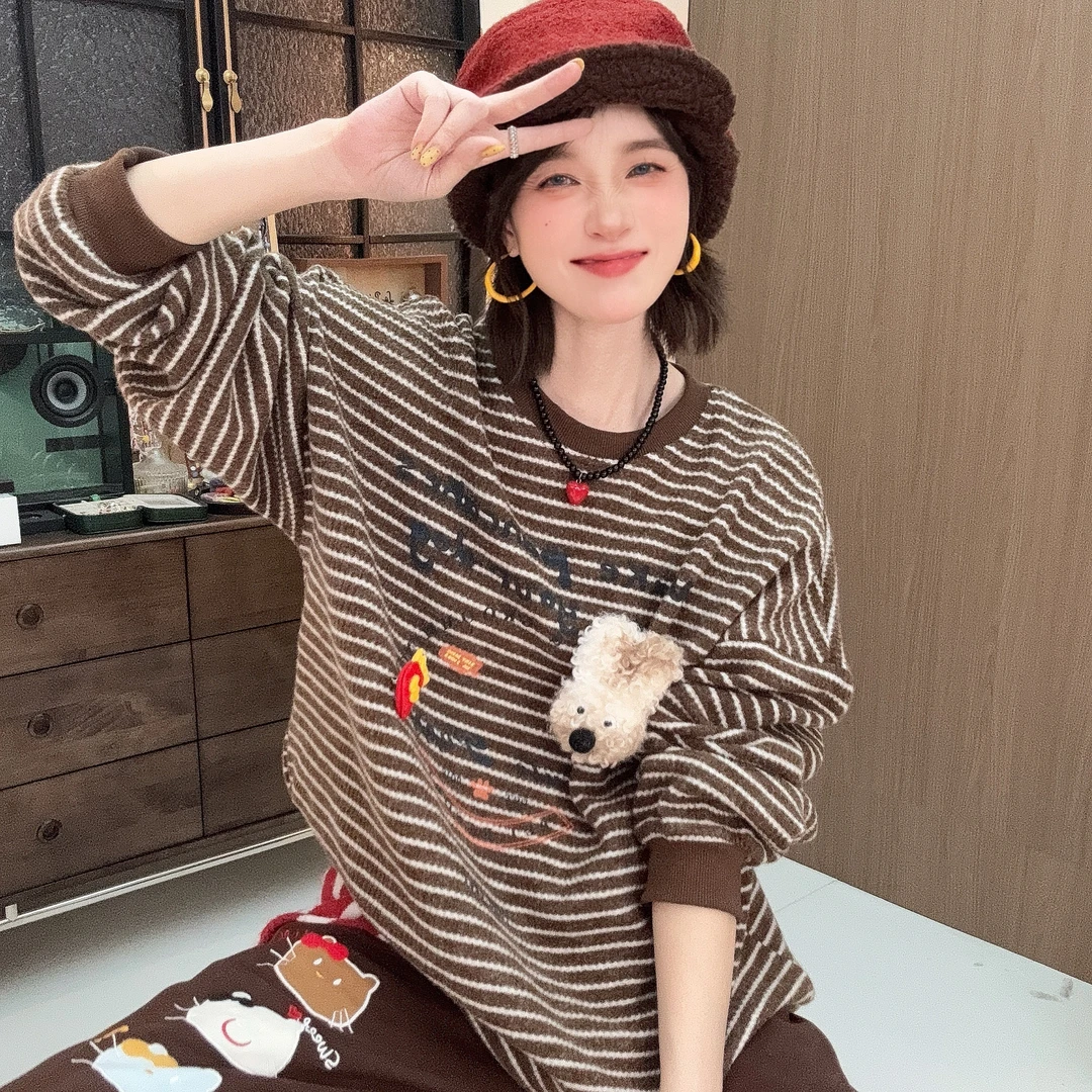 Apr.【薯条兔】冬季加厚条纹印花可爱立体小装饰圆领卫衣SC251202