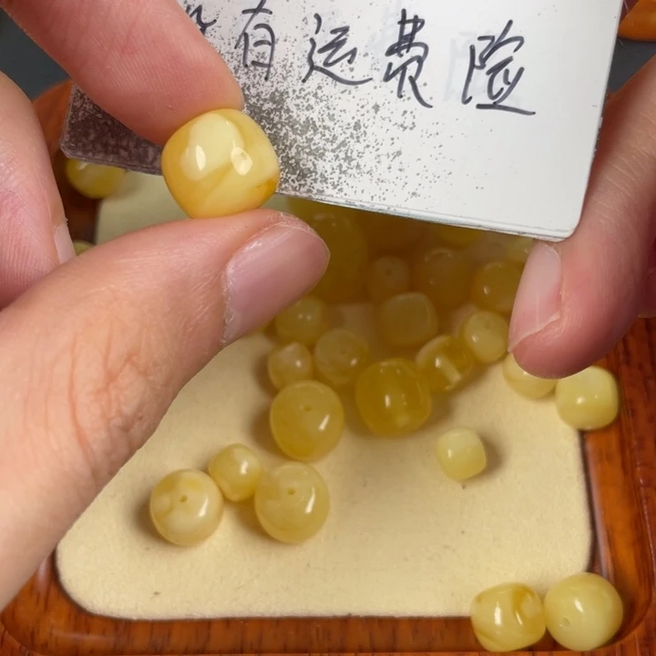 琥珀裸石未镶嵌天然55