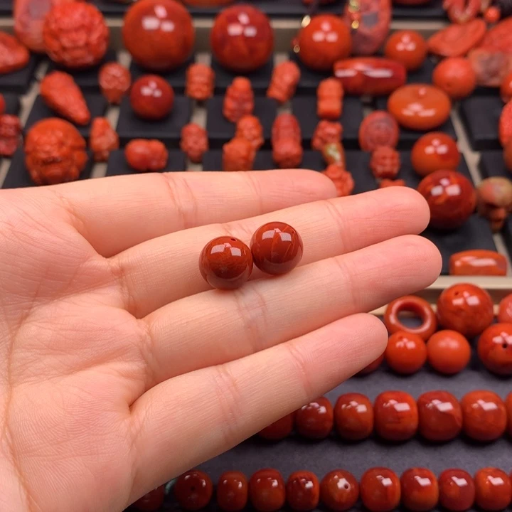未镶嵌圆珠11MM+南红玛瑙